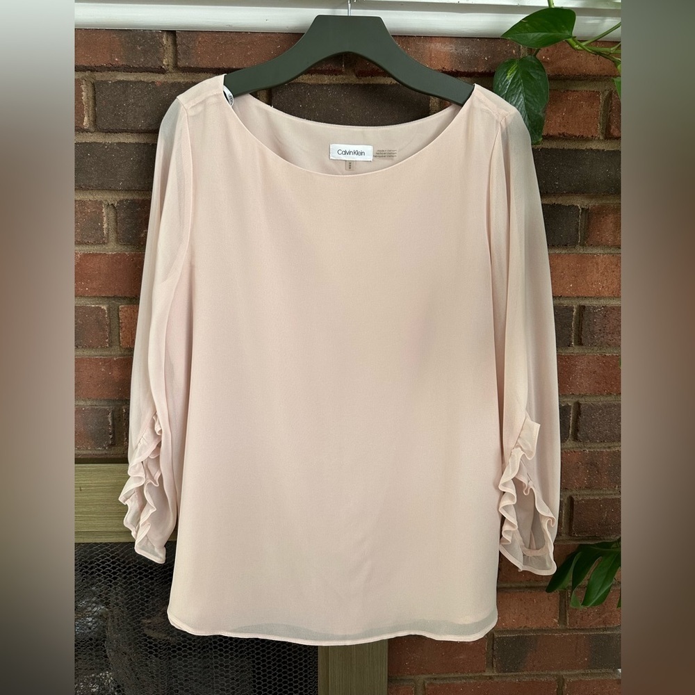#8) Calvinklein blush pink 3/4 sleeve blouse. Great condition.